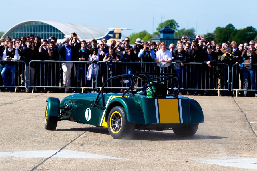  Caterham Seven by Team Lotus 2011 года  (фото 5 из 11)